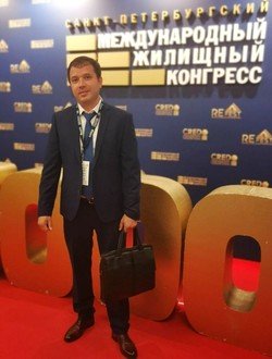 Генеральный директор
Дмитриев Олег Юрьевич
